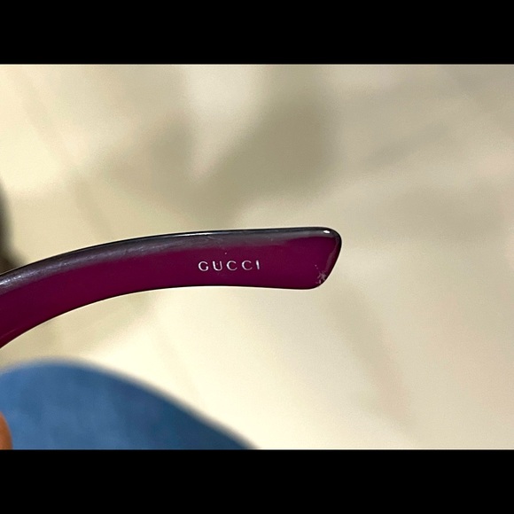 Gucci Sunglasses - Picture 4 of 8